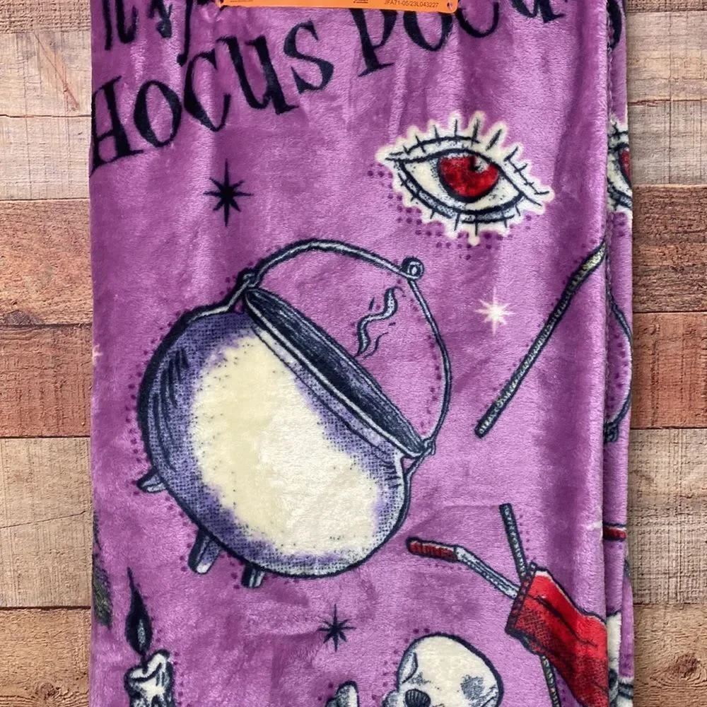 Disney Hocus Pocus Ultra Plush Throw Blanket NWT